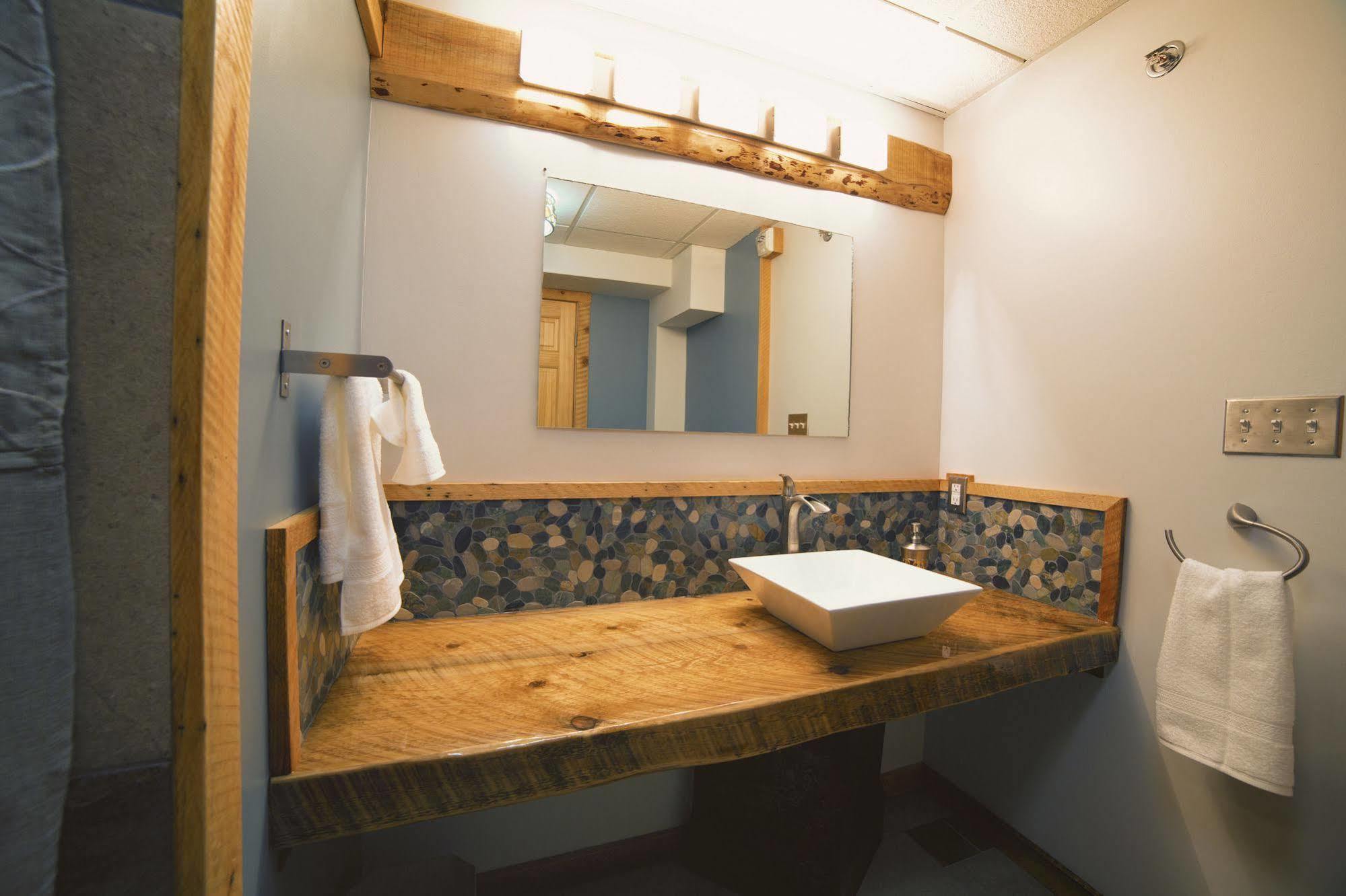 Ski Inn Girdwood Exterior foto